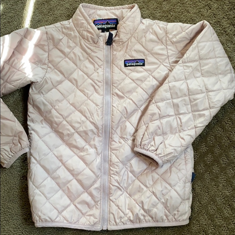 Patagonia lightweight jacket